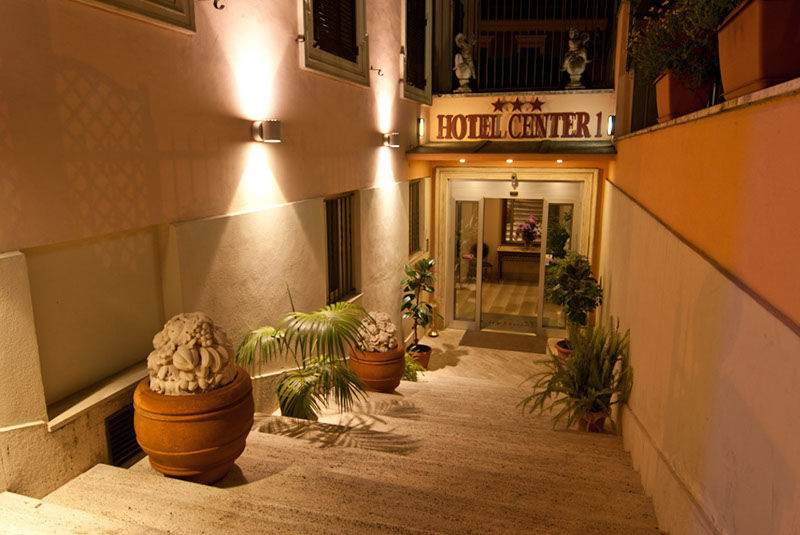 Hotel Center 2 로마 외부 사진